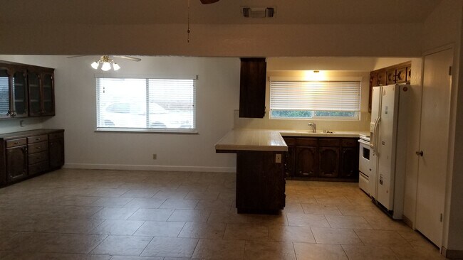 Kitchen & Dining area - 15101 Nelson Ave