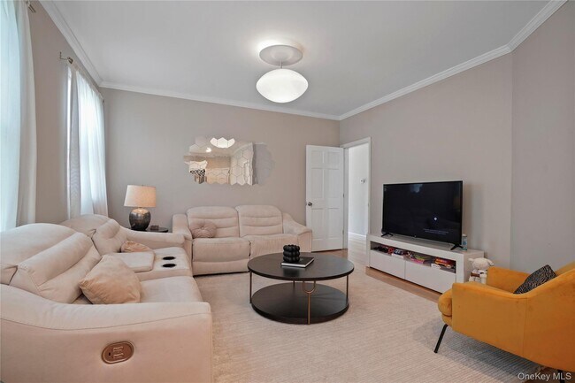 Foto del edificio - 55 Ramsey Ave