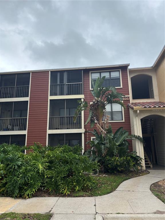Foto principal - 11901 4th St N