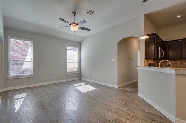 Foto del edificio - 1011 Skyview Ct