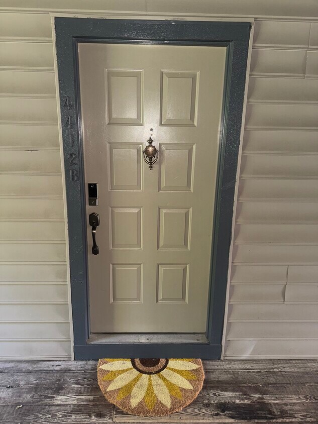 Foto principal - 4412B Aberdeen Dr