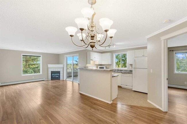 Building Photo - 4000 Somervale Crt SW