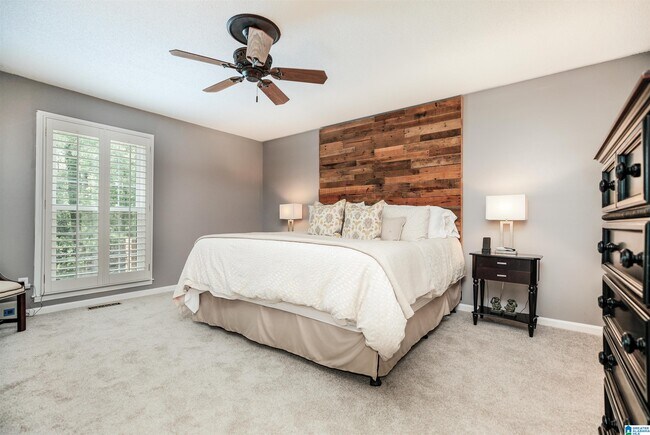 Foto del edificio - 4310 Little River Rd