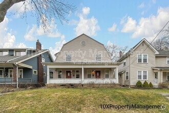 Building Photo - 454 E Tompkins St