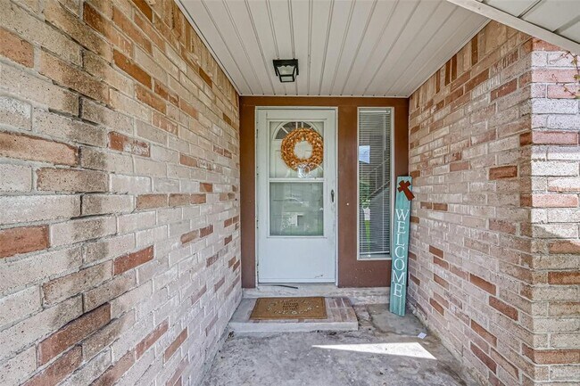 Building Photo - 307 Countryside Dr