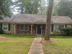 Building Photo - 247 Dona Ave