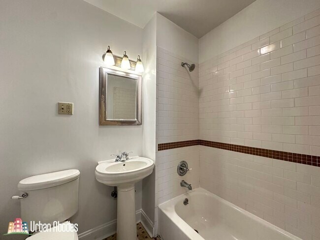 Building Photo - 3045 W Logan Blvd