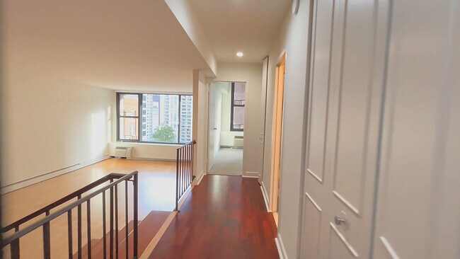 Foto del edificio - 833 N Dearborn St