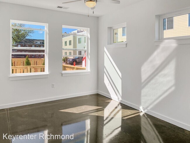 Foto del edificio - 2 br, 2 bath House - 116 W 12th St Unit A