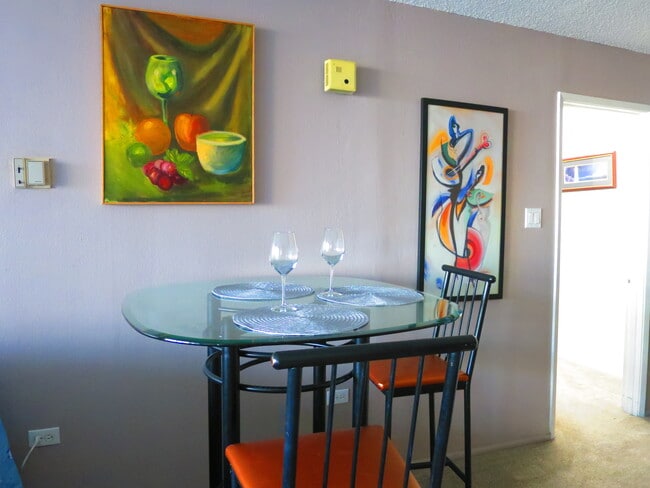 Building Photo - 1020 15th St