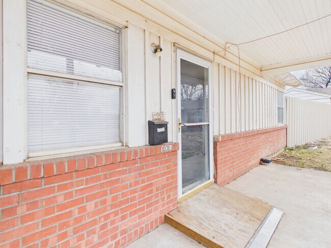 Foto del edificio - 3008 Westhaven Dr