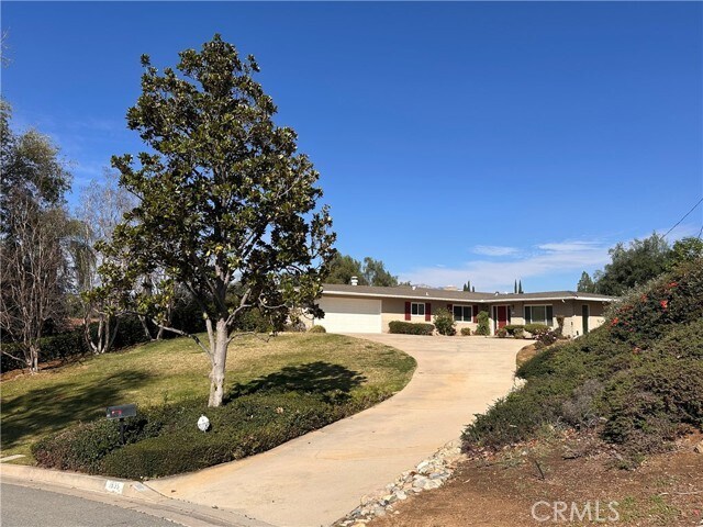 Foto del edificio - 1635 Palo Verde Dr