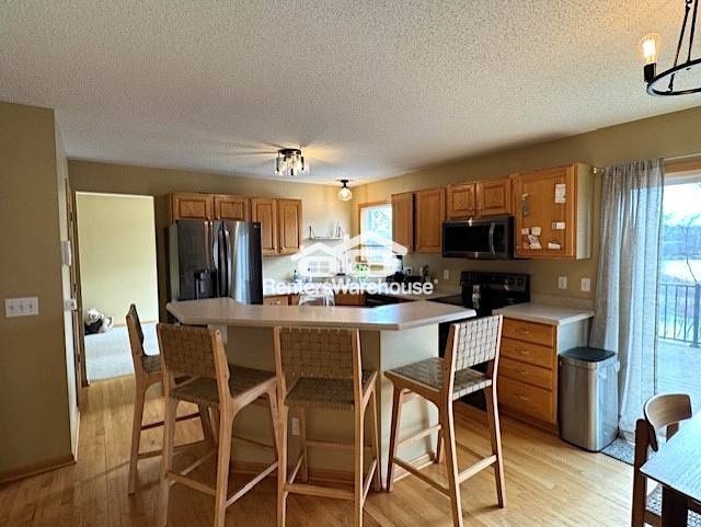 Foto del edificio - 2719 Autumn Woods Dr