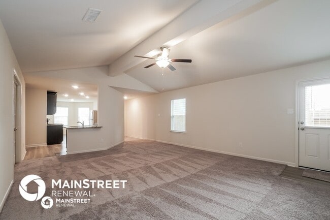 Building Photo - 26233 Raphael Dr