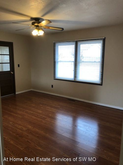 Building Photo - 3 br, 2 bath House - 3231 W Olive