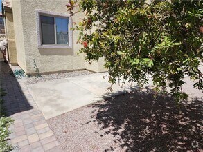Building Photo - 6434 N Buttercup Creek St
