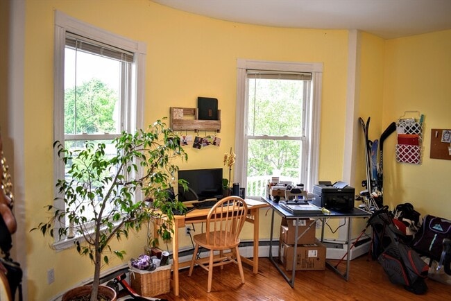 Building Photo - 43 Oakview Terrace