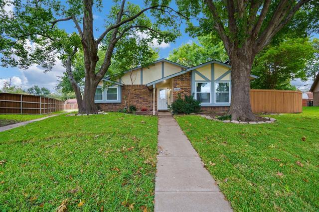 Foto principal - 2520 Majestic Dr