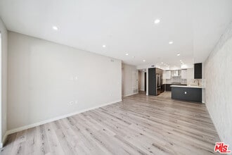 Building Photo - 1226 S Bedford St