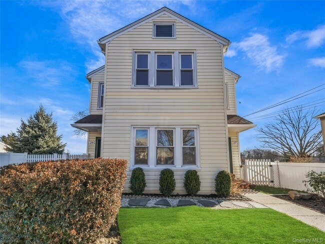 Building Photo - 27 Fremont St