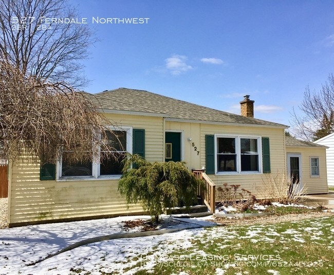 Foto del edificio - 527 Ferndale Ave NW