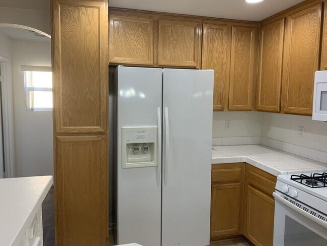 Building Photo - Tivoli Villas Condo For Rent 2br 2ba