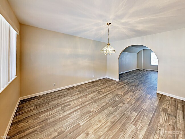 Foto del edificio - 3746 E Terrace Dr