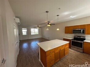 Building Photo - 540 Manawai St