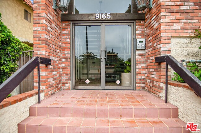 Building Photo - 9165 Alcott St