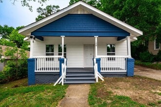 Building Photo - 158 Seay St