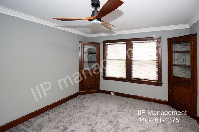 Foto del edificio - Beautiful 3-Bedroom Home in South Euclid O...
