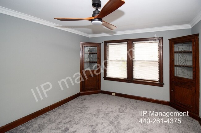 Building Photo - Beautiful 3-Bedroom Home in South Euclid O...
