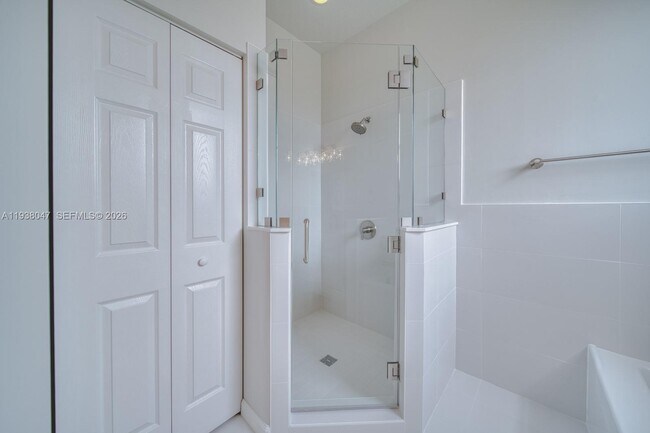 Foto del edificio - 2479 NE 4th St