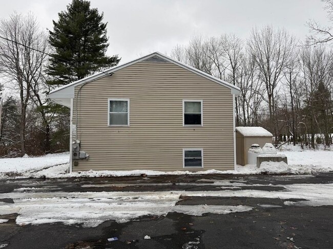 Building Photo - 240 Leda Ave