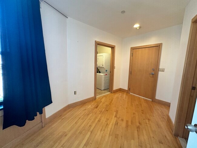 Foto del edificio - 42 Beach St