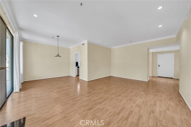 Building Photo - 2559 Plaza del Amo