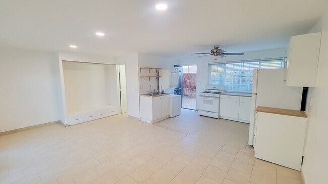 Foto del edificio - 5527 Baileya Ave