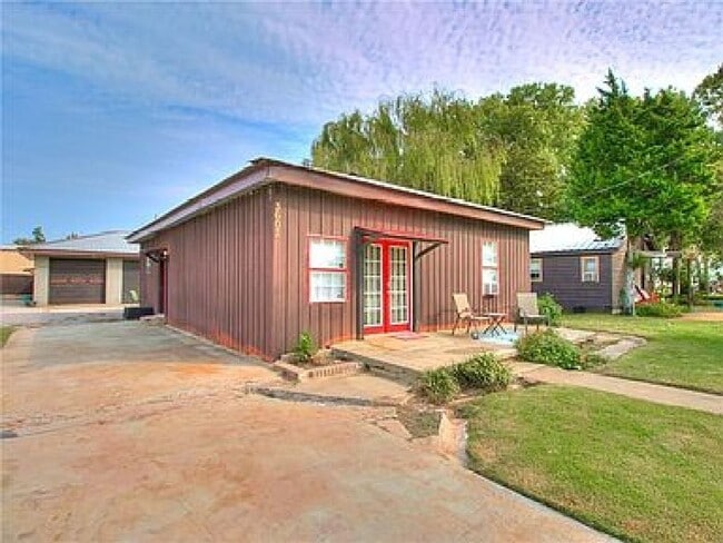 Building Photo - Cute Modern Concept 2 Bedroom!