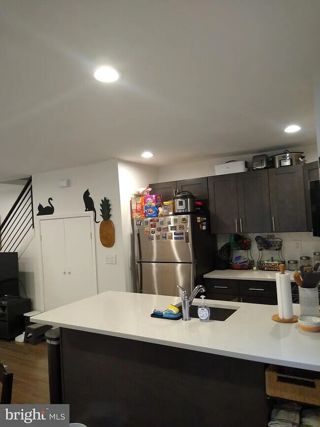 Foto del edificio - 2700 S 8th St