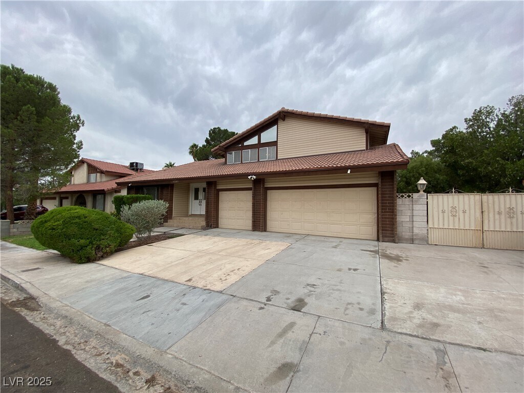 Primary Photo - 6209 O'Bannon Dr
