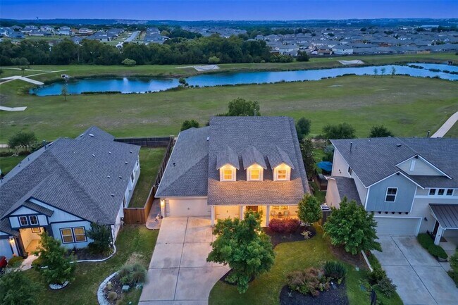 Foto del edificio - 108 Orchard Park Dr