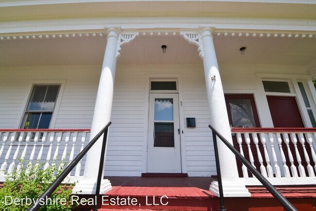 Building Photo - 470 Rivermont Ave