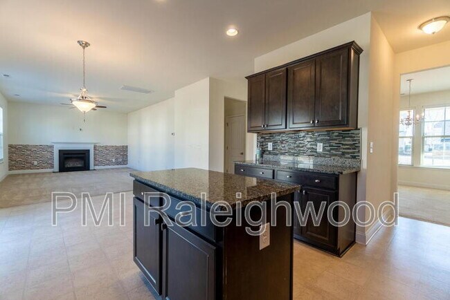 Foto del edificio - 508 Eagles Wy