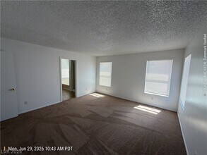 Building Photo - 3362 Stacey Lyn Dr