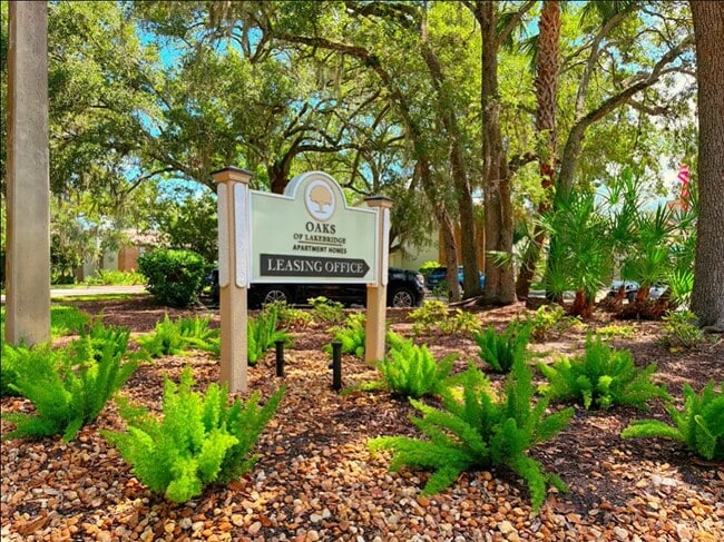 Foto del edificio - Oaks Of Lakebridge Community