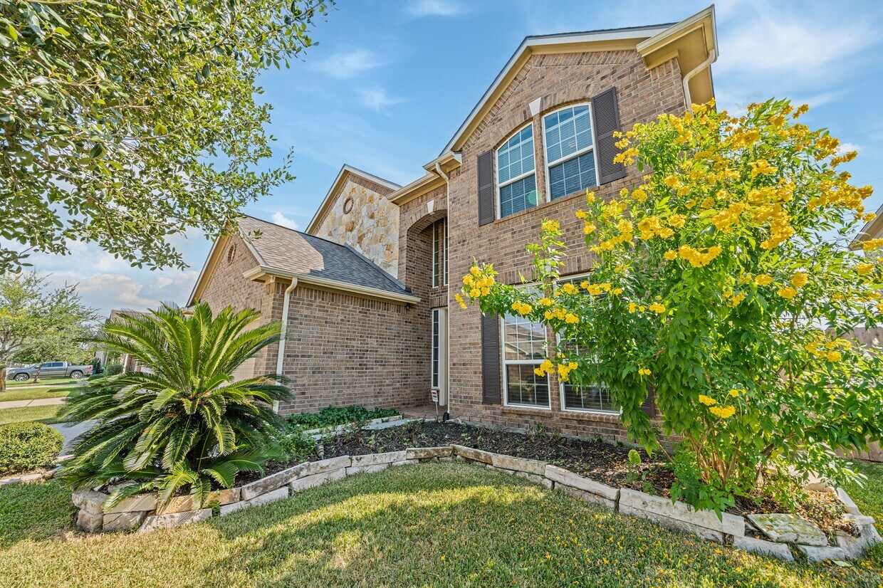 Primary Photo - 20311 Towering Cypress Dr