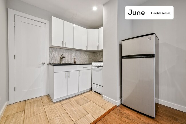 Foto del edificio - 534 E 14th St