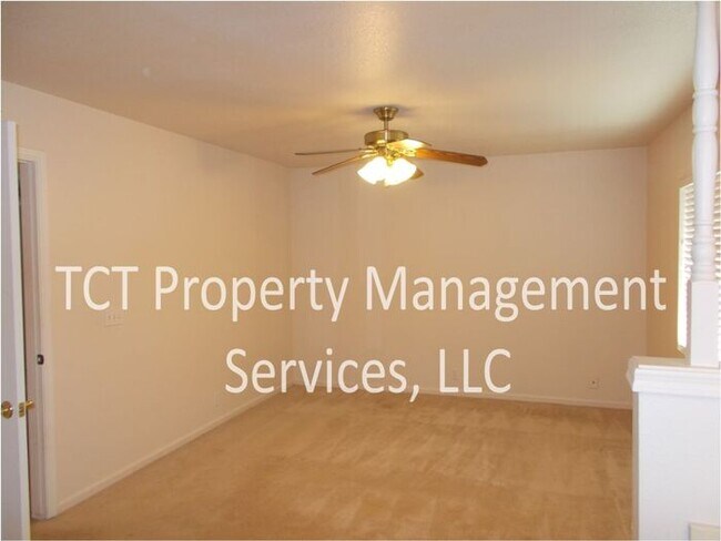 Building Photo - Great Tempe Home w/ Large backyard!