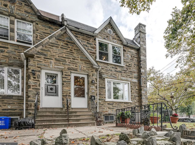Foto principal - 3273 Teesdale St