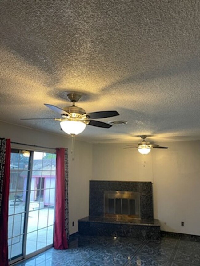 Building Photo - Beautiful Corner House with Shop